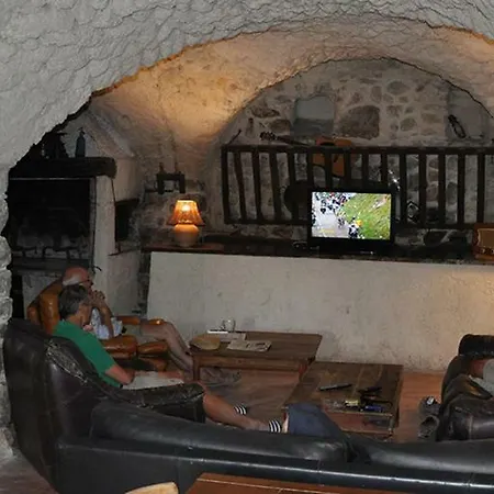 Le Moulin De Cost Parque de Campismo Buis-les-Baronnies